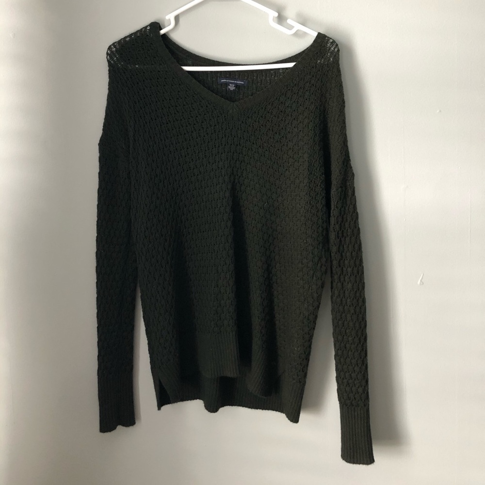 American Eagle sweater